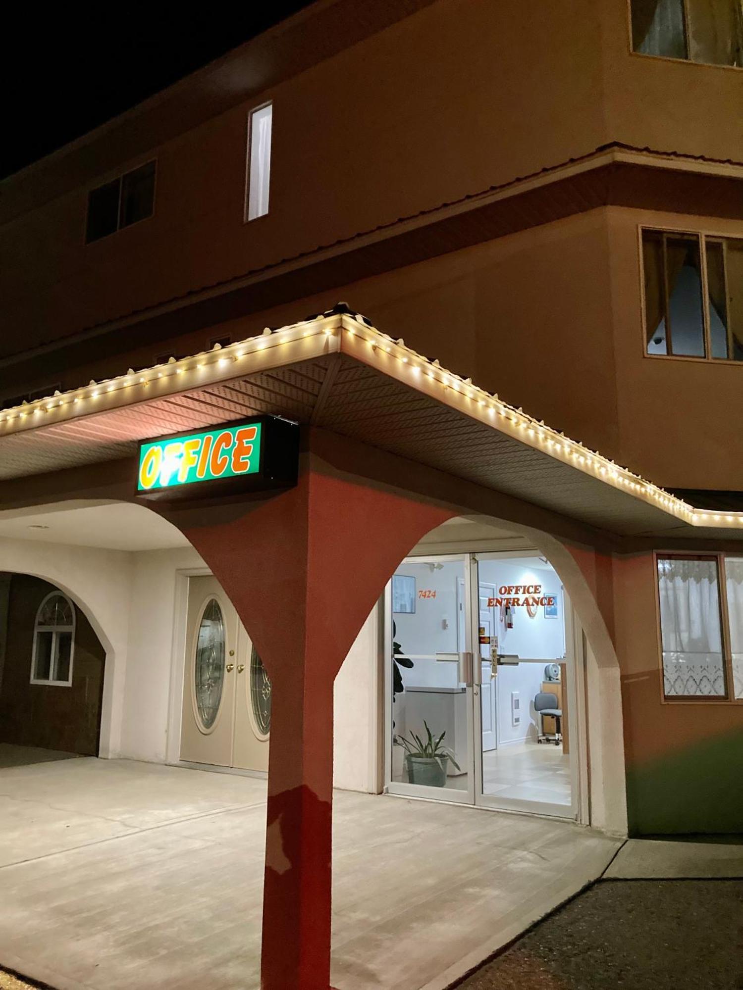 Motel 99 Grand Forks Eksteriør billede
