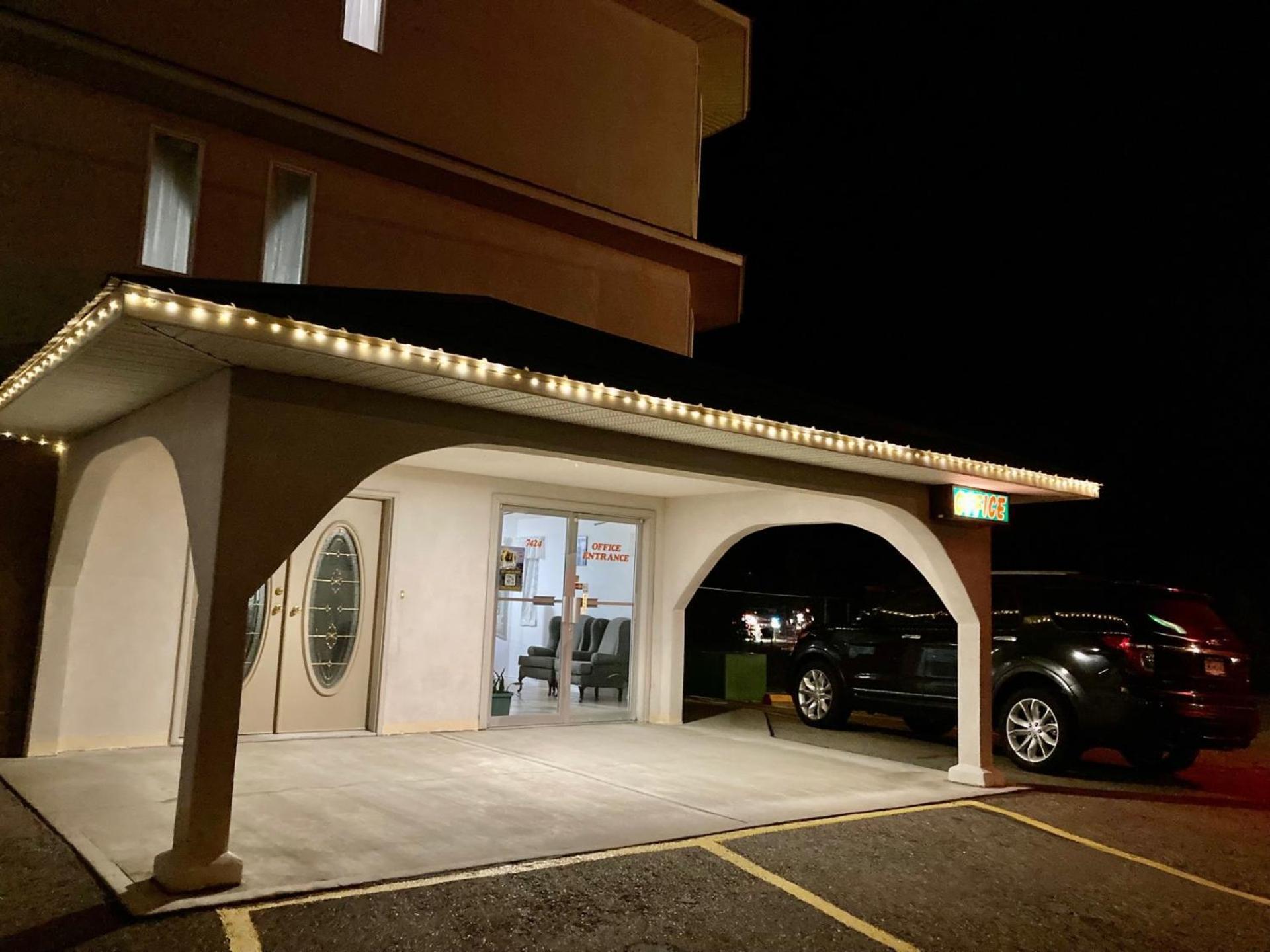 Motel 99 Grand Forks Eksteriør billede