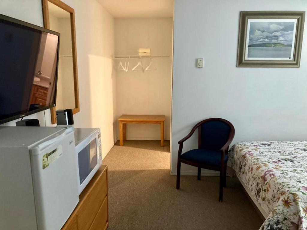 Motel 99 Grand Forks Eksteriør billede